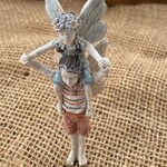 Fairies Piggy Backing