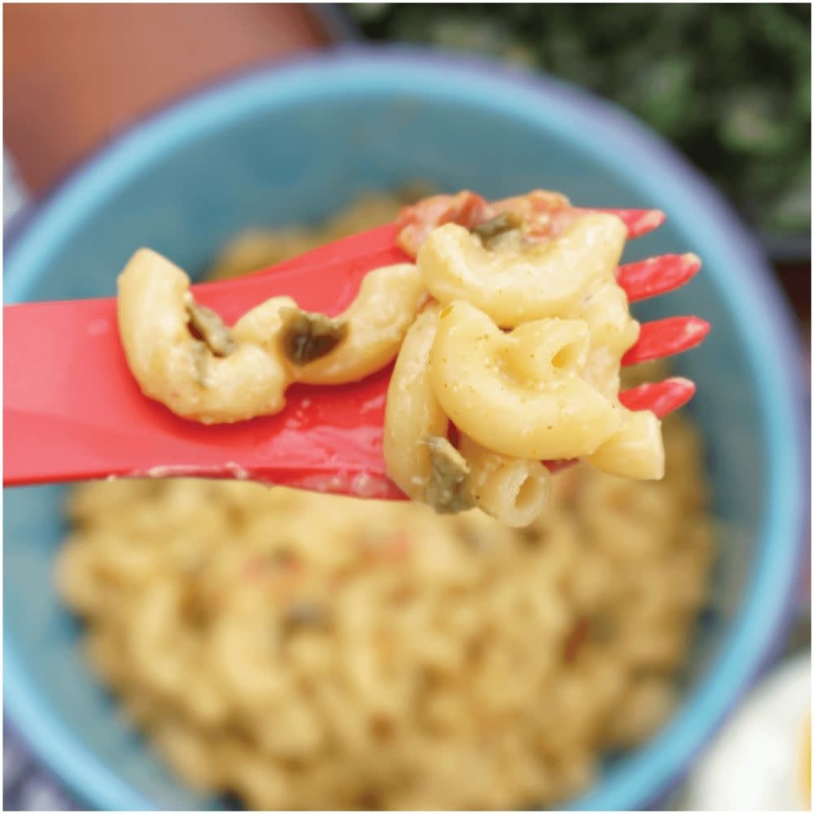 Fishski Macaroni and Cheese Cheddar, Hatch Green Chile, and Garlic