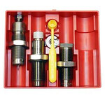 LEE PACESETTER DIES 280 REM- W/FULL LENGTH SIZER, BULLET SEATER & ROLL CRIMPER, FACTORY CRIMP DIE, SHELL HOLDER, POWDER DIPPER, LOAD DATA, INSTRUCTIONS. LEE 2 DIE SET 280REM 90552