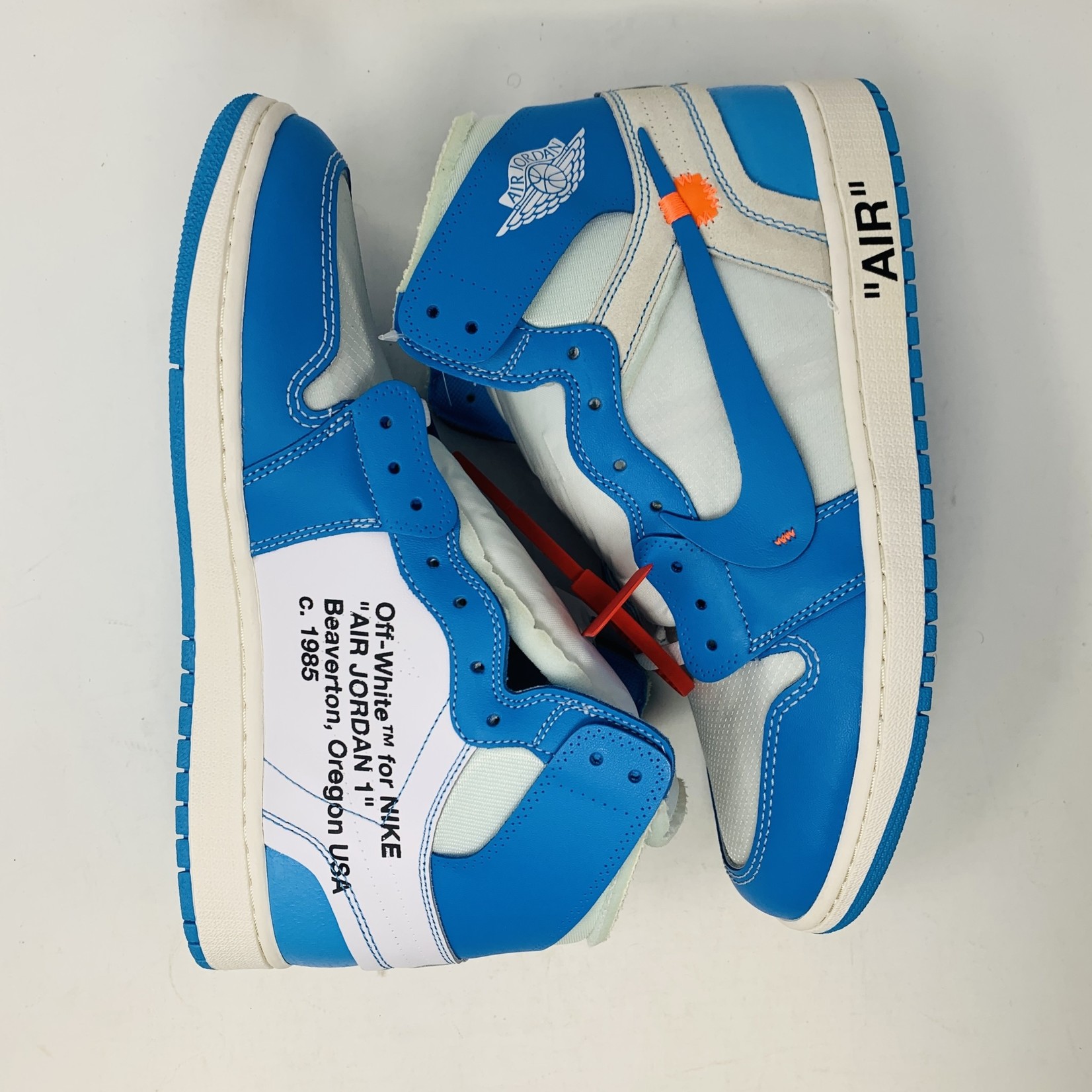 Nike Just Released the 'UNC' Off-White x Air Jordan 1