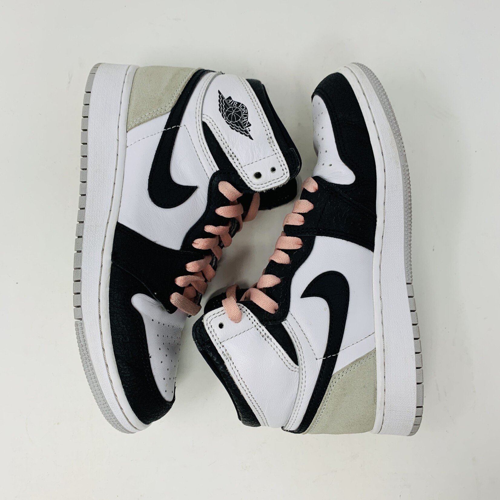 Jordan 1 Retro High OG Bleached Coral (GS) - Holy Ground