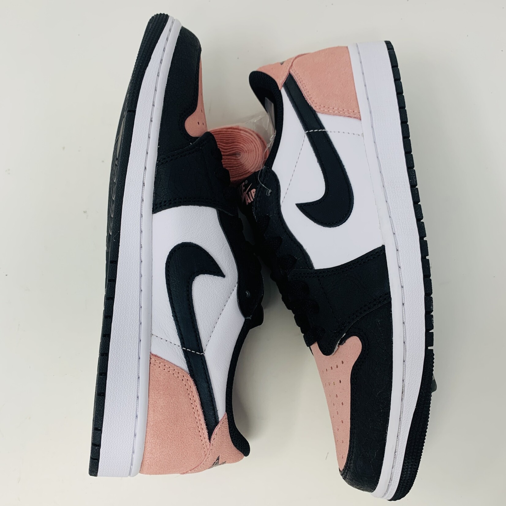 Jordan Jordan 1 Low Bleached Coral