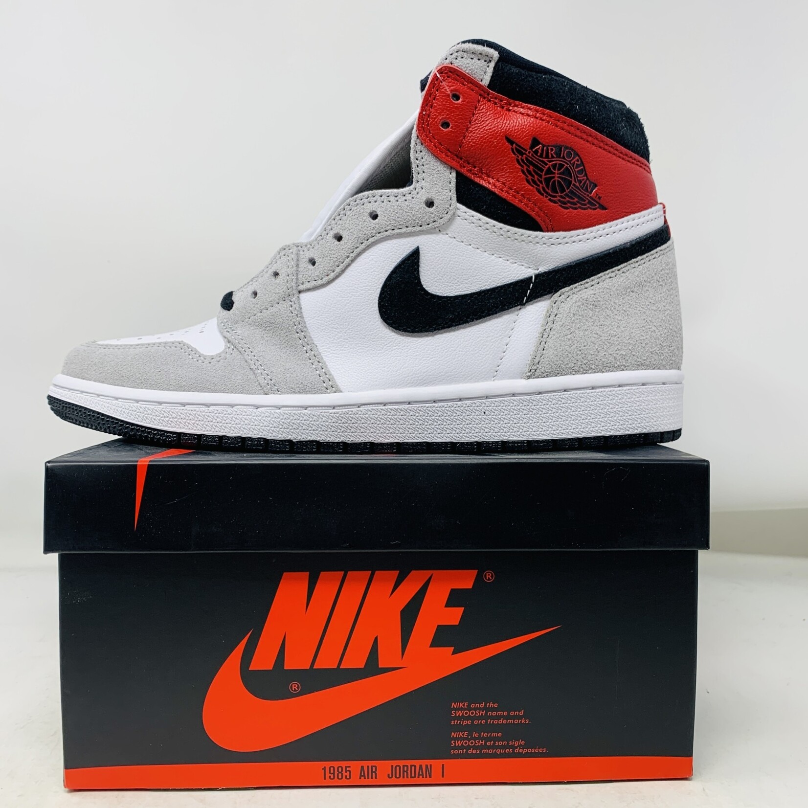 Jordan Jordan 1 Retro High Light Smoke Grey