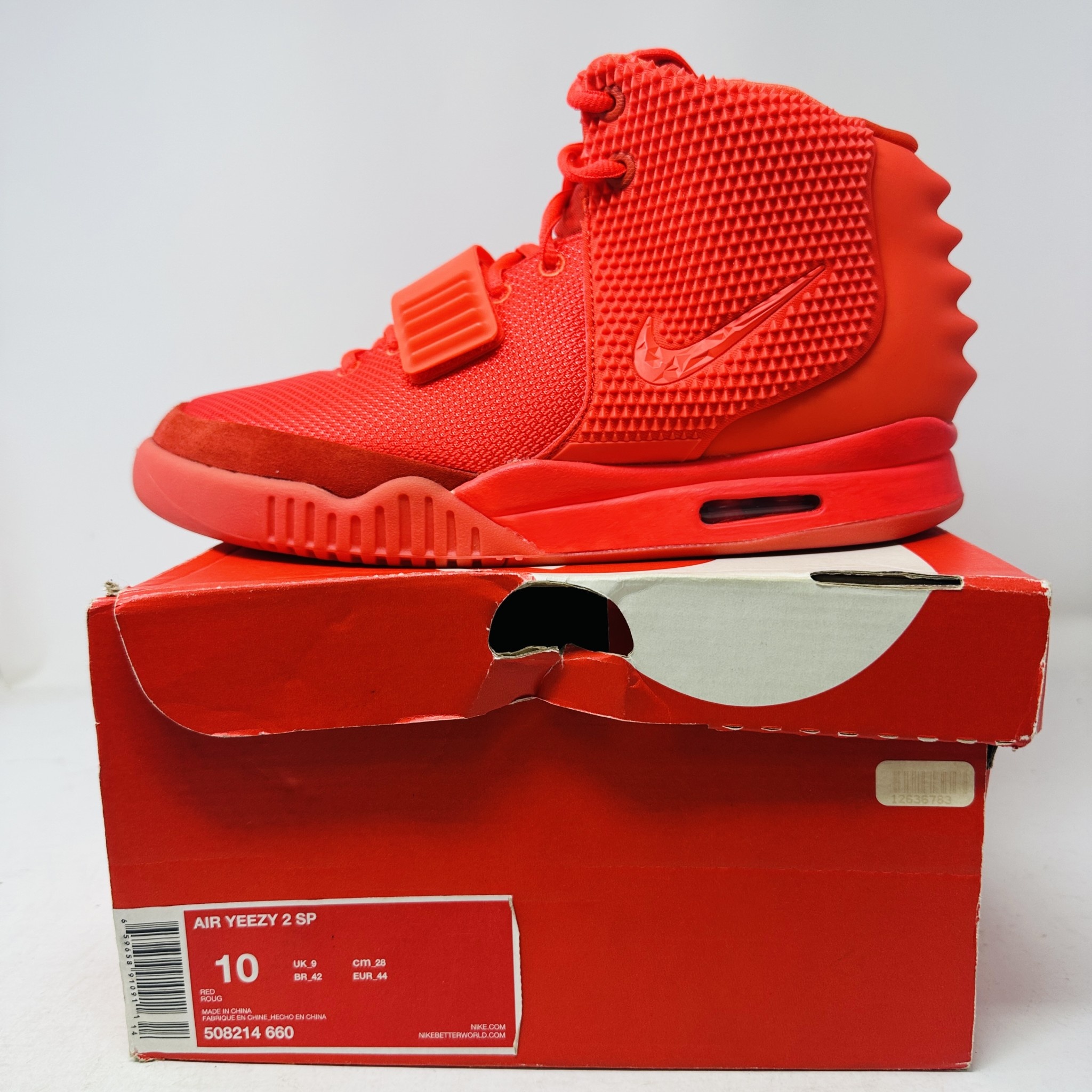 Pic of air yeezy hot sale