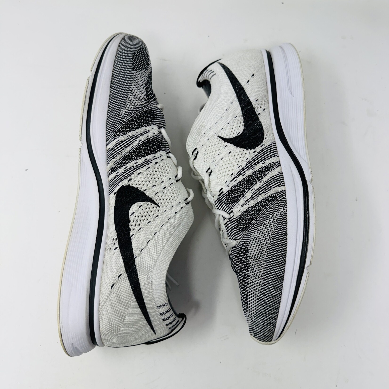 Nike Flyknit Trainer White Black 2017 Holy Ground Sneaker Shop Buy Sell Trade Sneakers