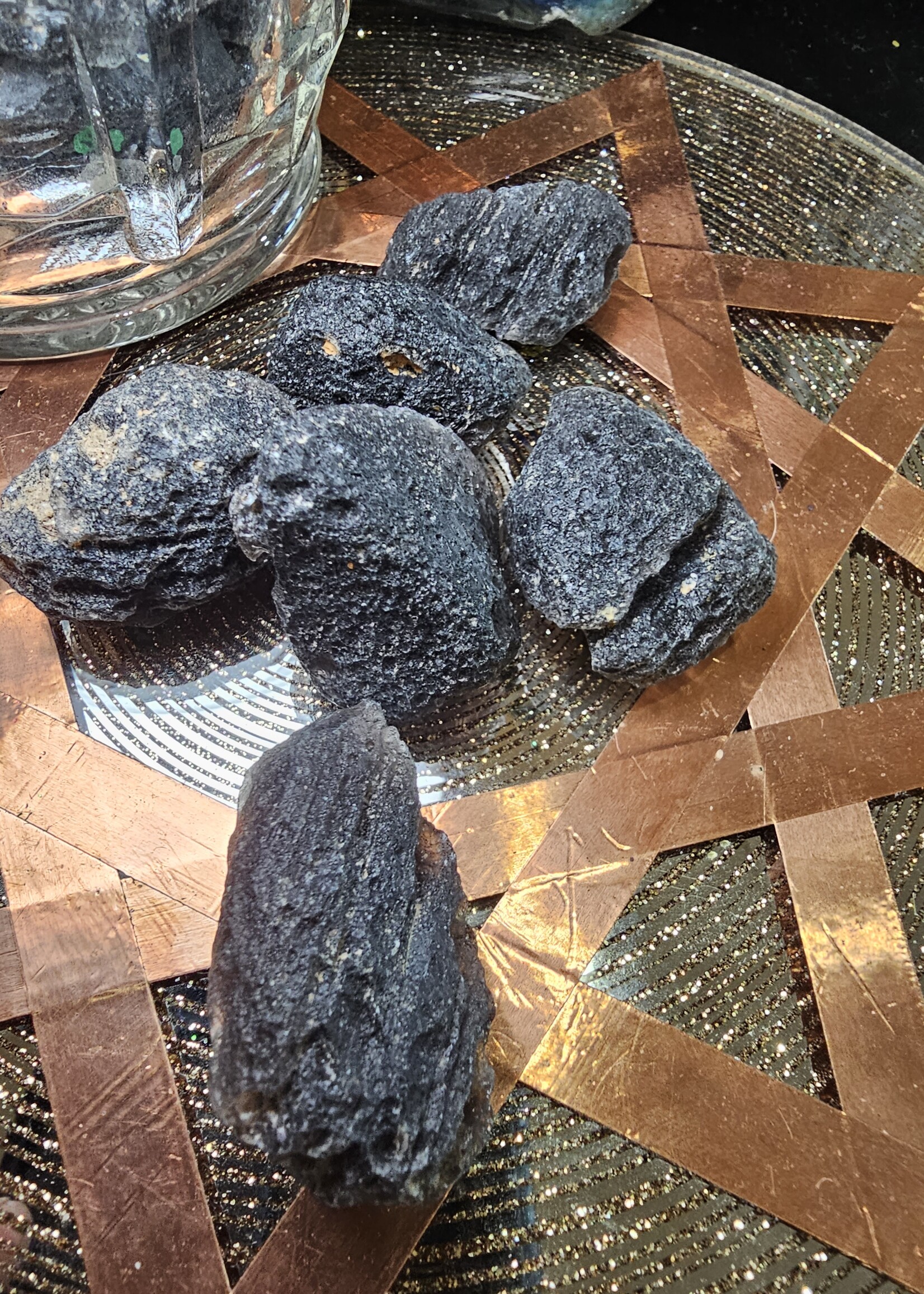 Tektite Natural Nugget 0.5"x 1"