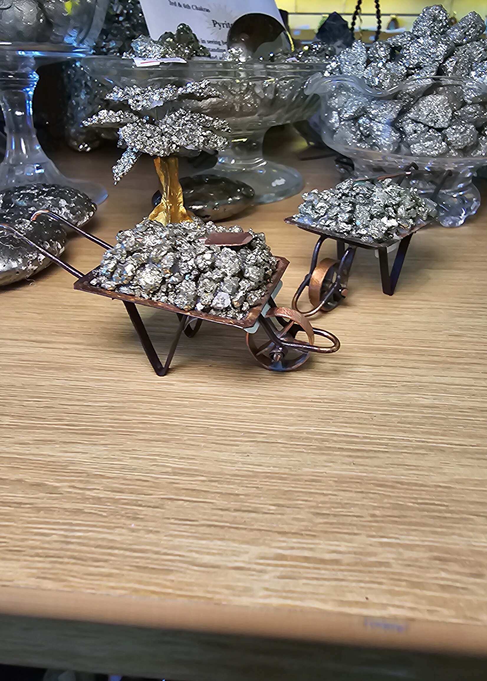 Pyrite Wheelbarrow  H1.5" x L3"X W1.5"