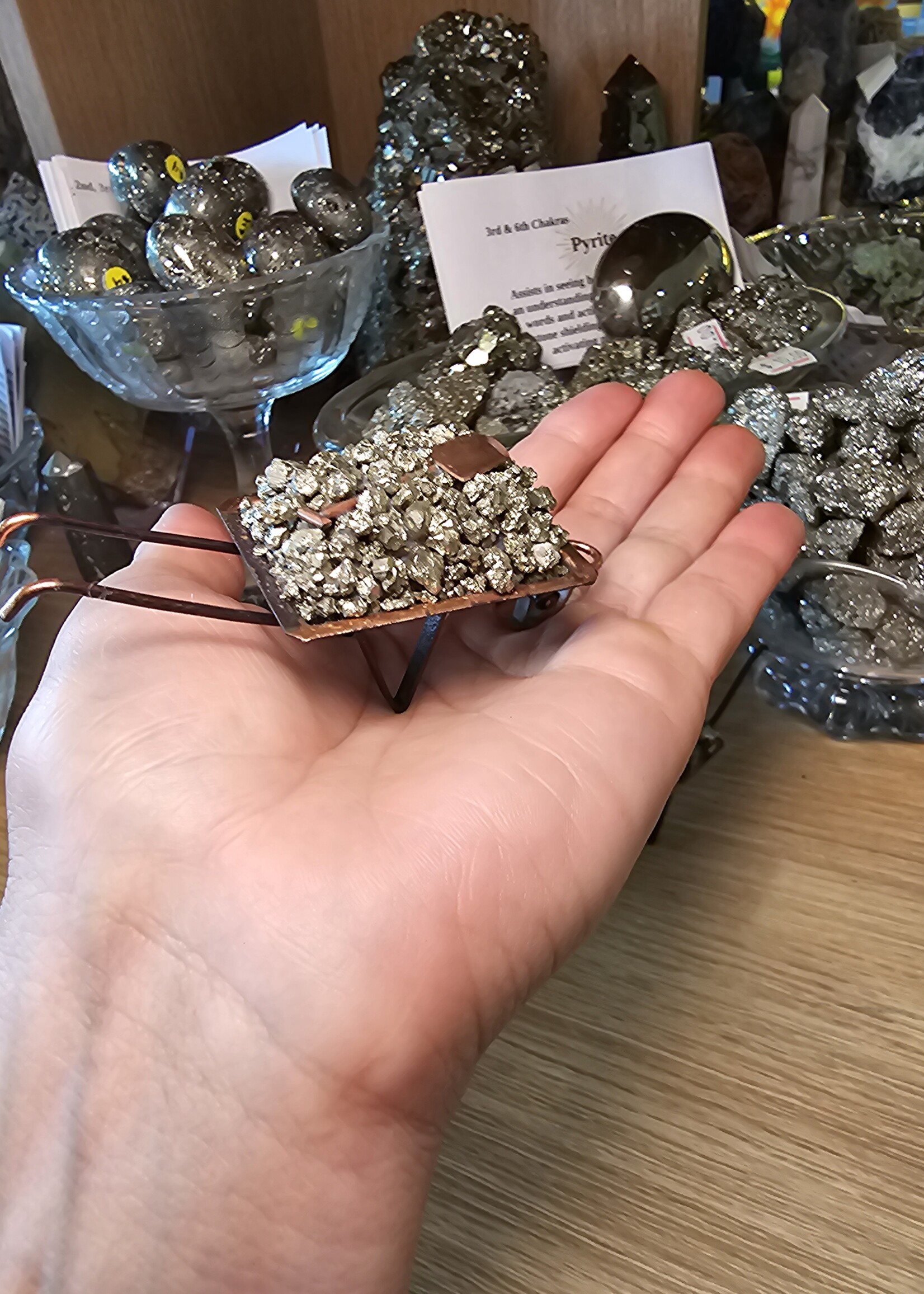 Pyrite Wheelbarrow  H1.5" x L3"X W1.5"