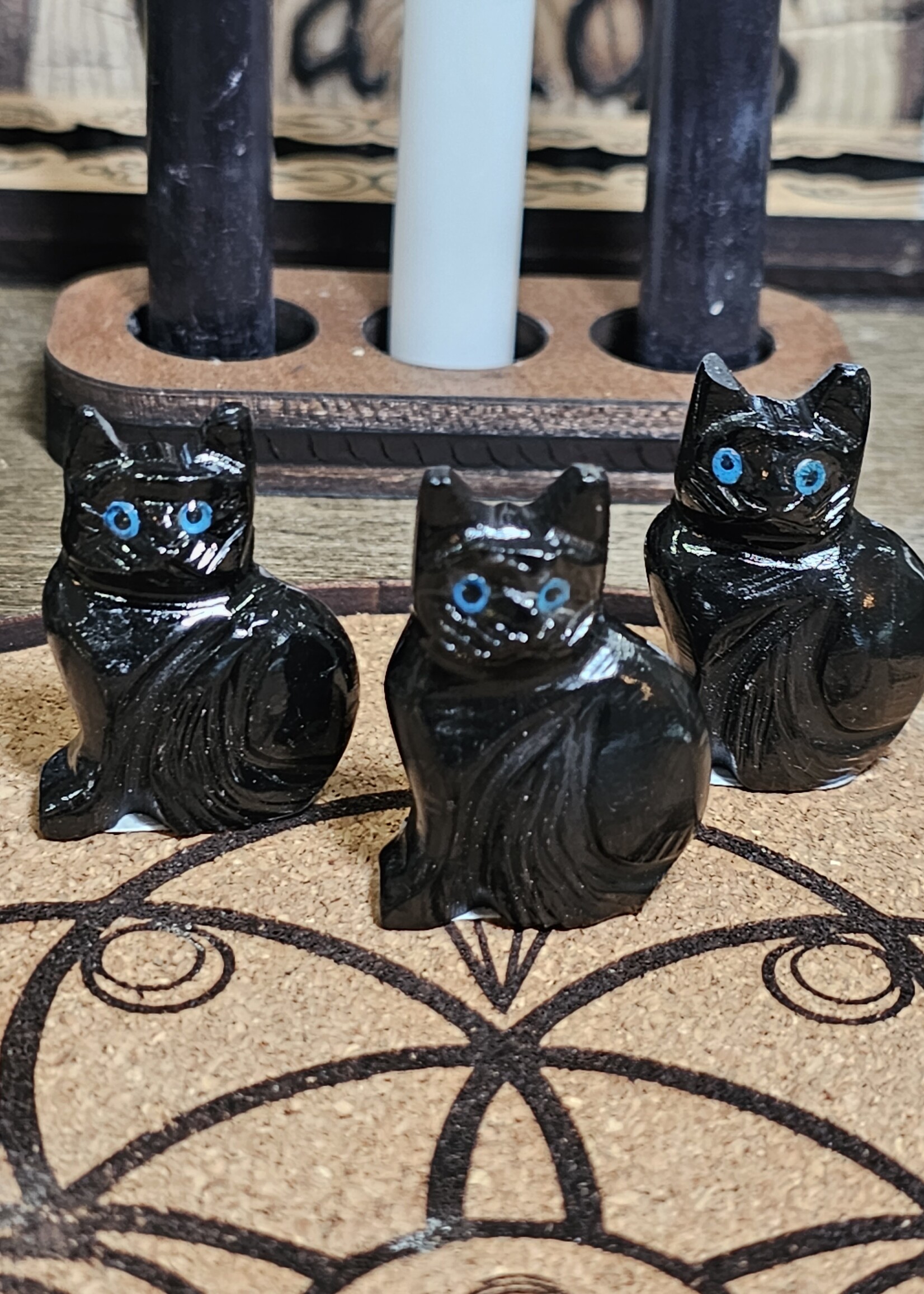 Cat Onyx Carving 1.5" x 1"