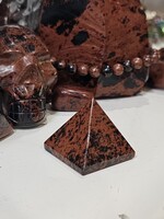 Mahogany Obsidian Pyramid