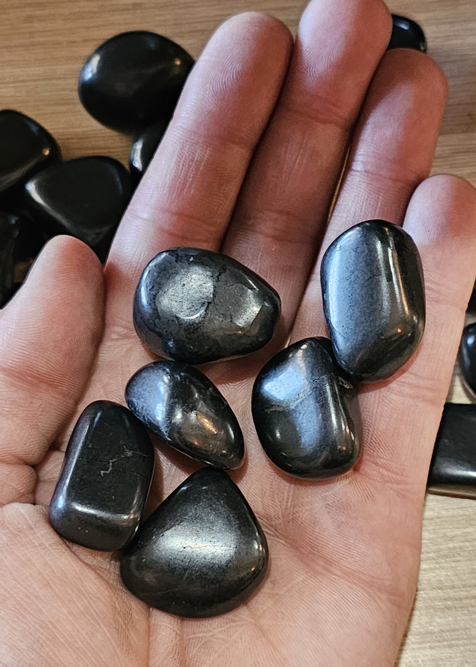 Shungite Tumbled, Medium