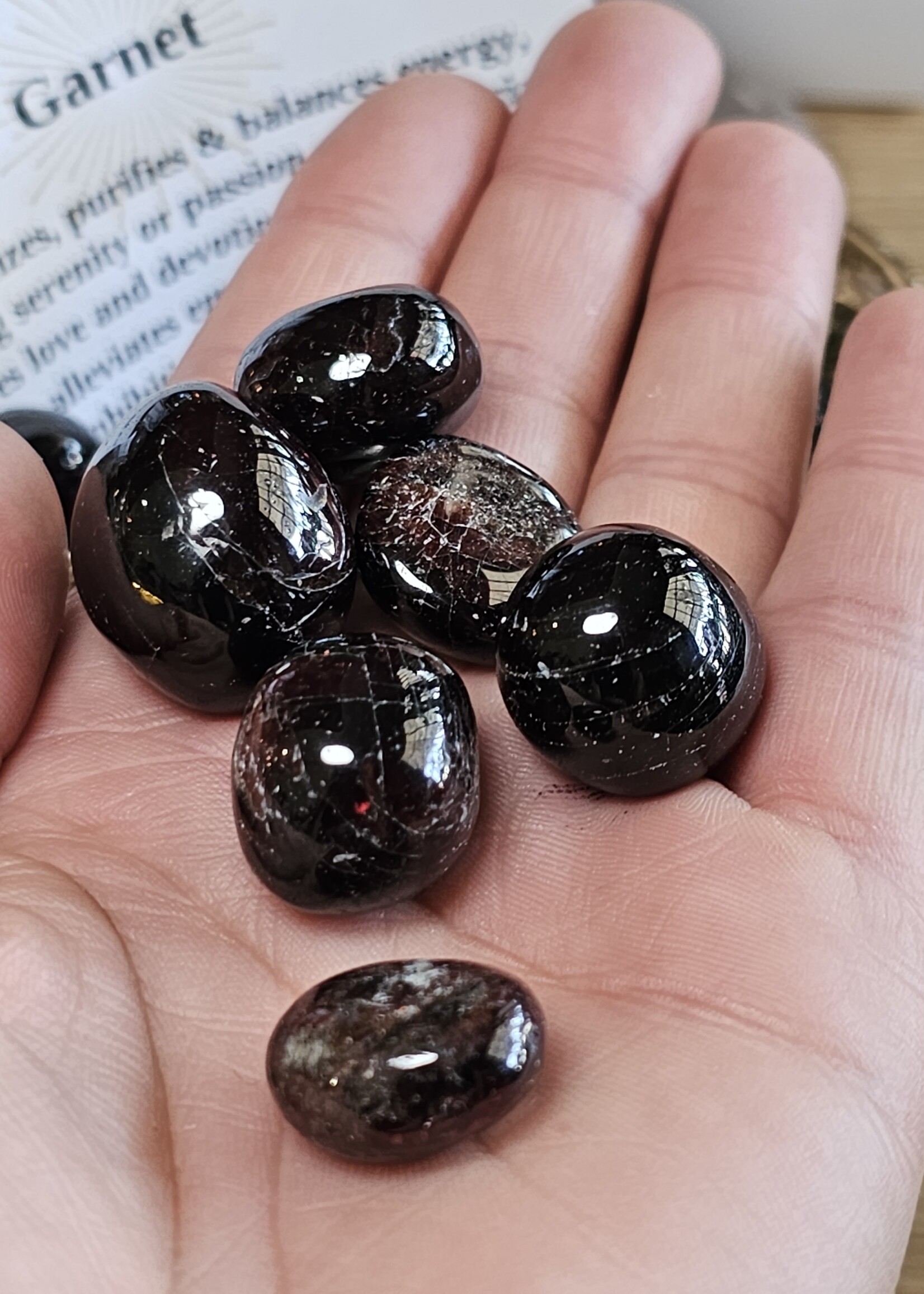 Garnet Tumbled, AA Quality