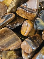 Tiger Eye Tumbled, Medium