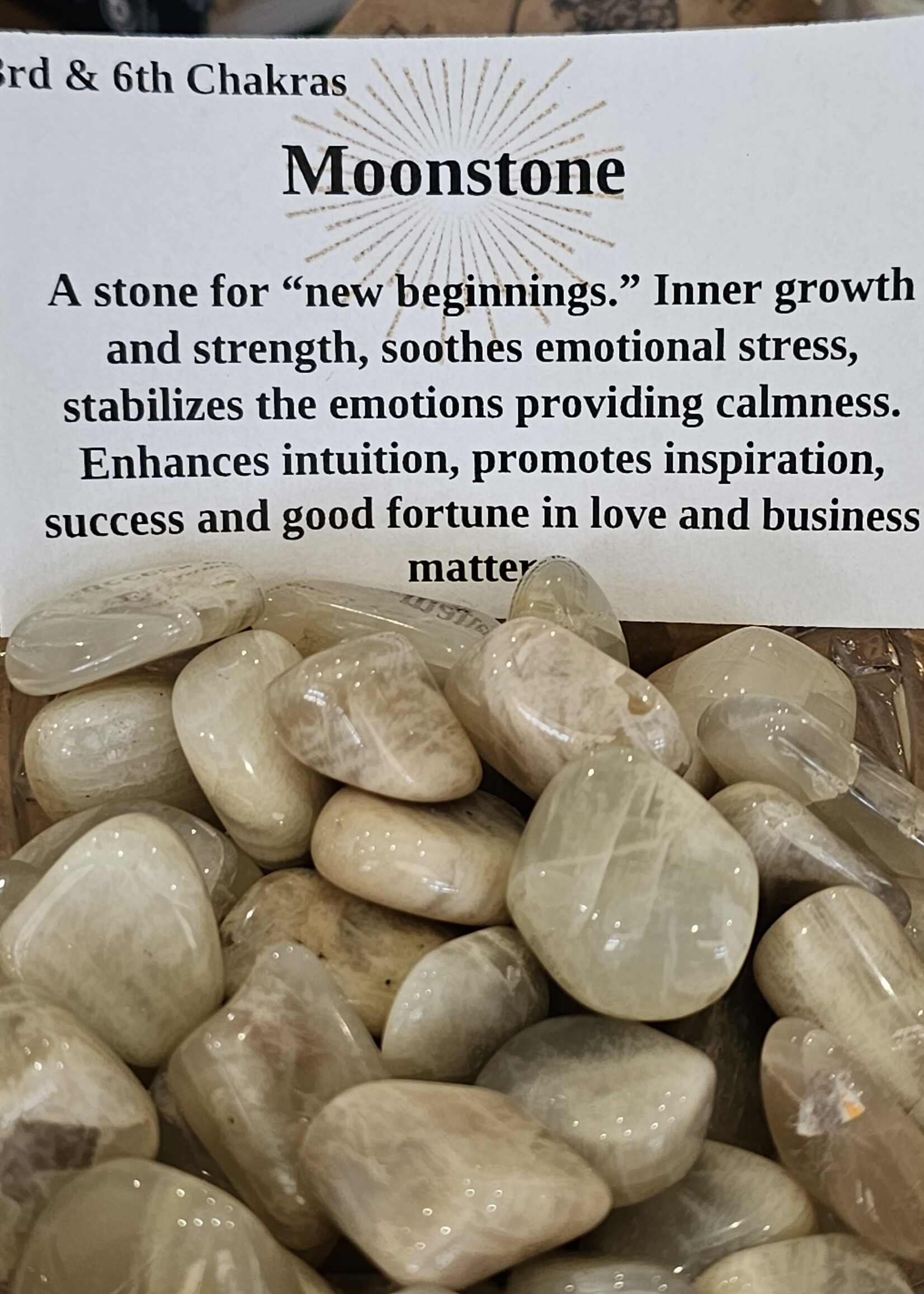 Moonstone Tumbled, Medium