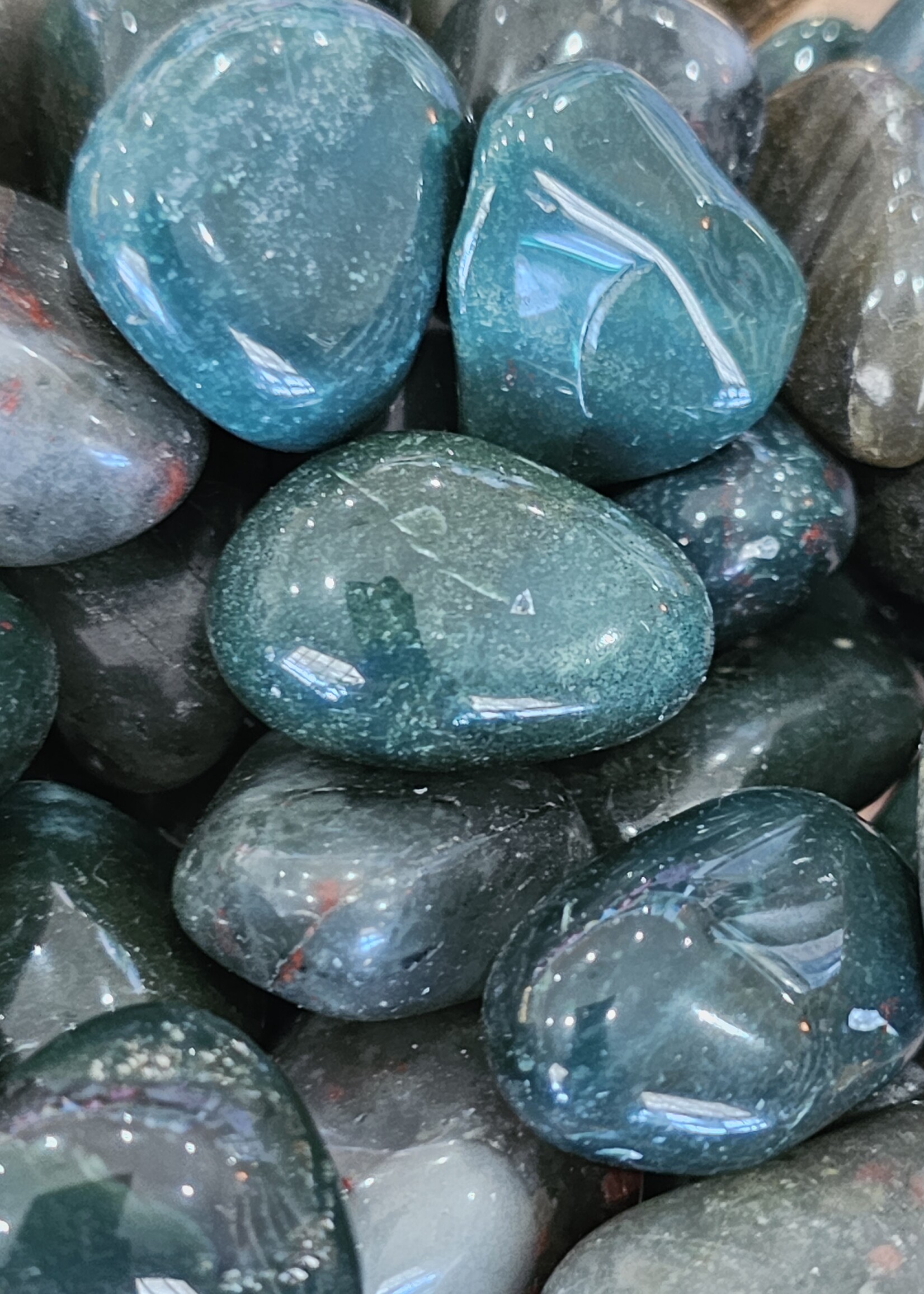 Bloodstone Tumbled, Medium