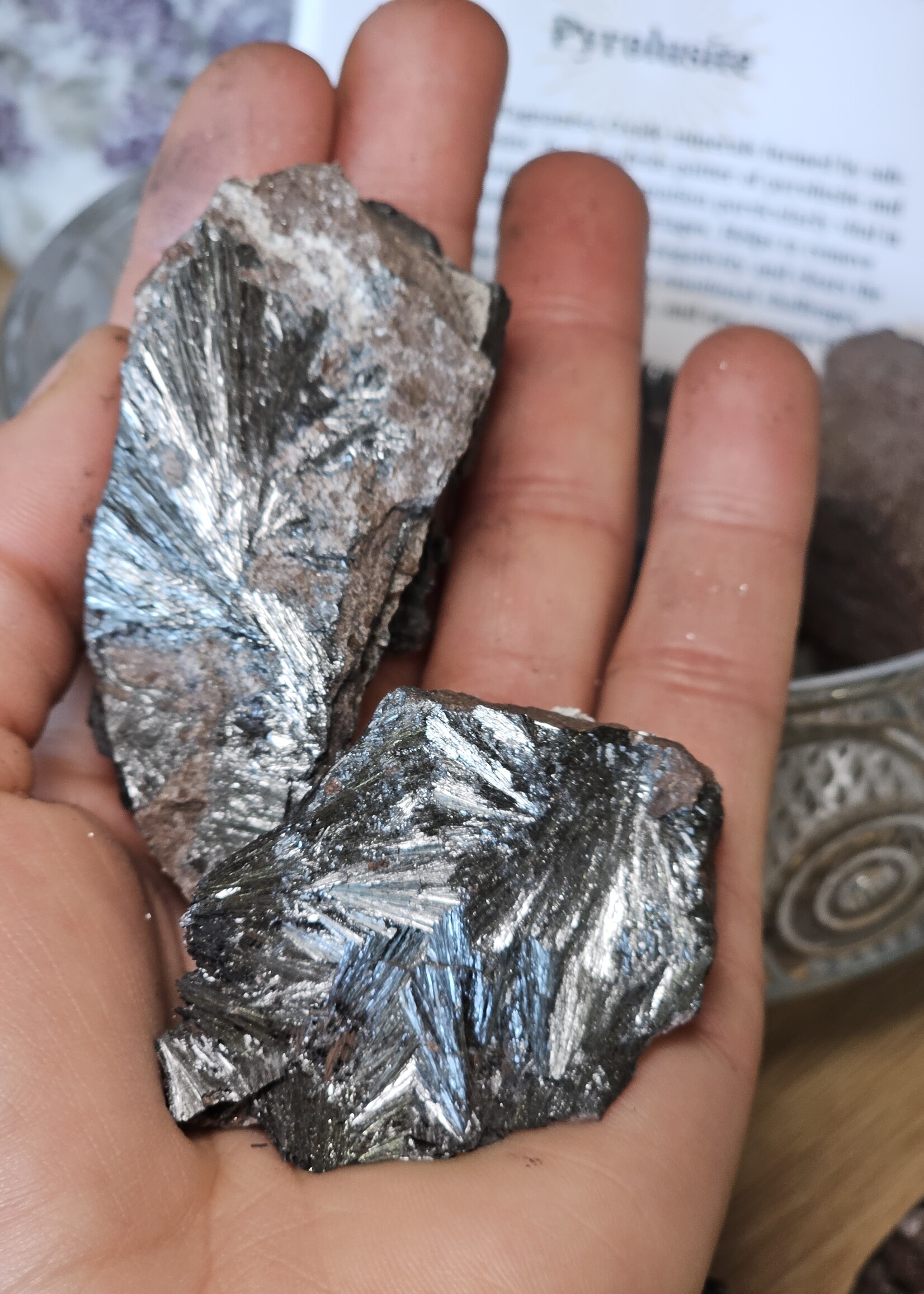 Pyrolucite Natural Rough 2.5x2x1 inch