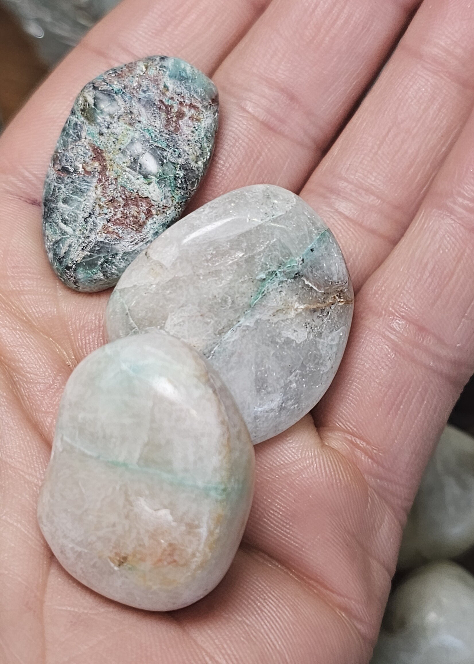 Quantum Quattro Quartz Tumbled