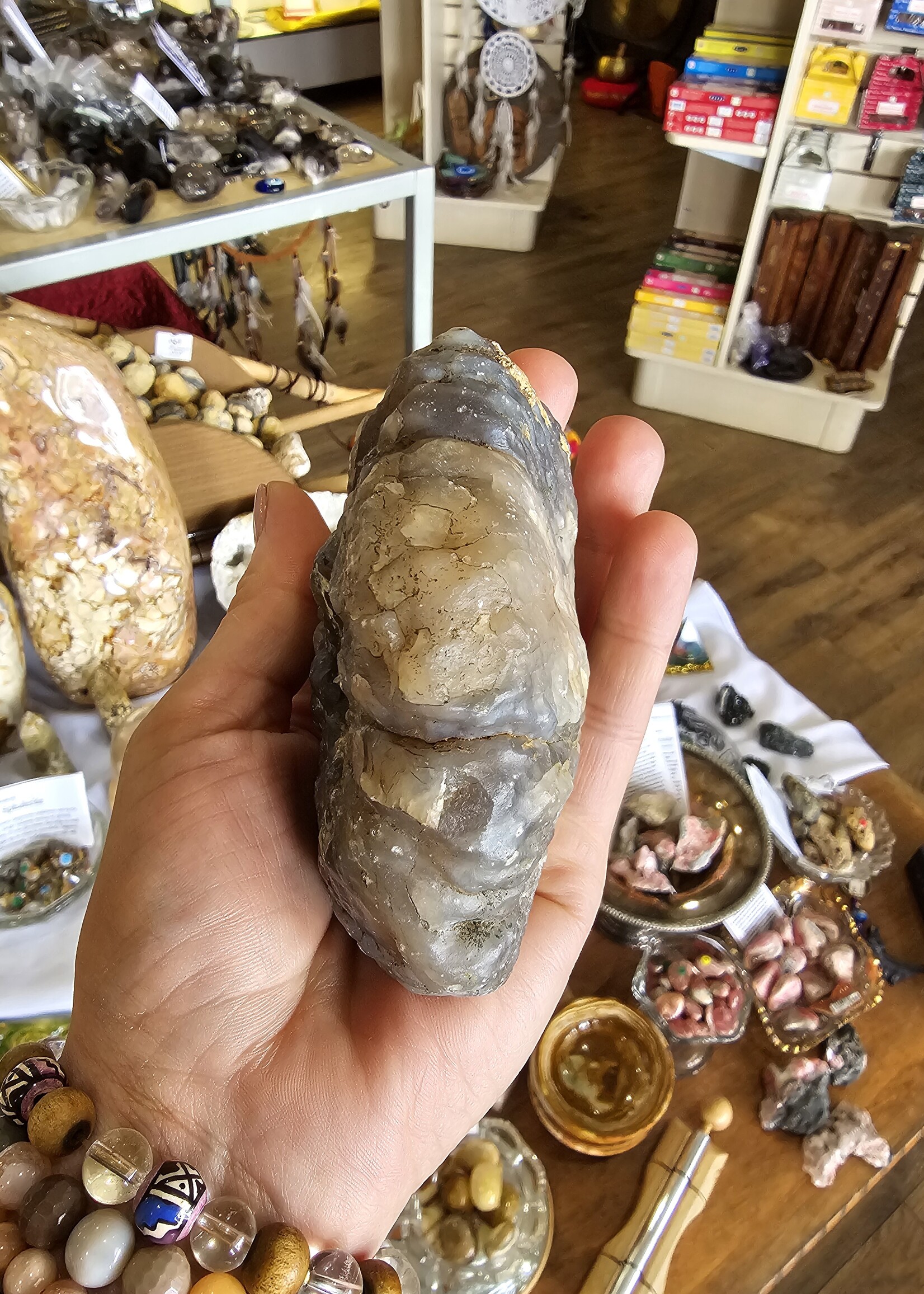 Chalcedony Natural Formation LG 4x3x1.5"