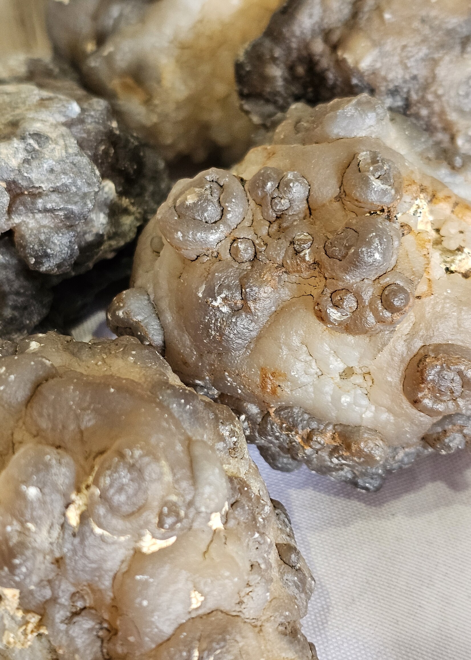 Chalcedony Natural Formation Med 2.5x2x2"