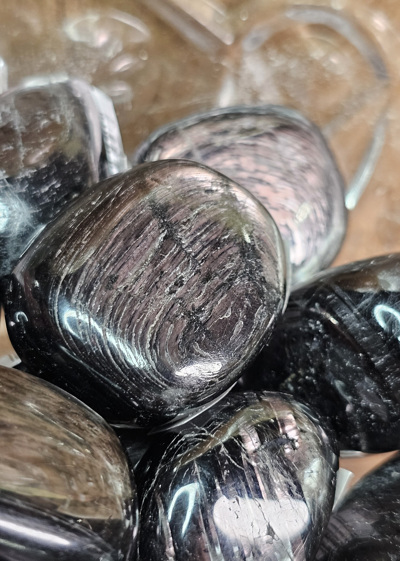 Hypersthene Tumbled, Medium