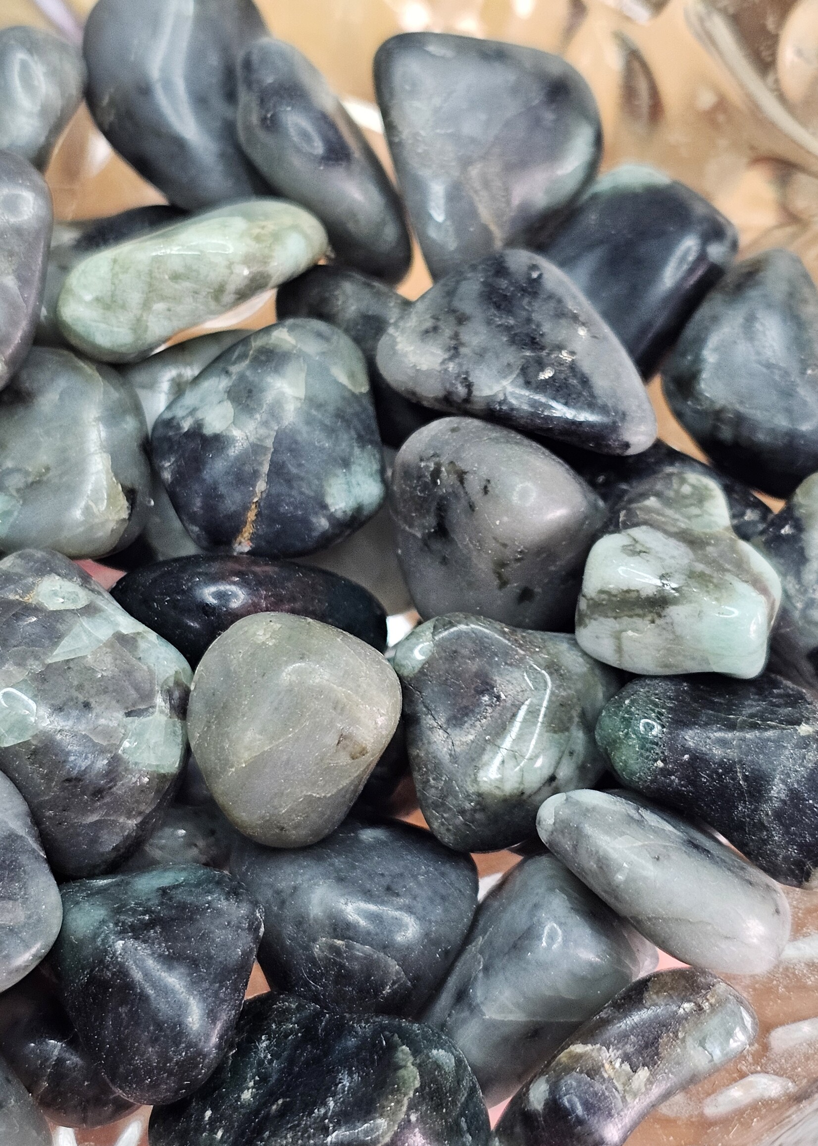Emerald, Tumbled Medium