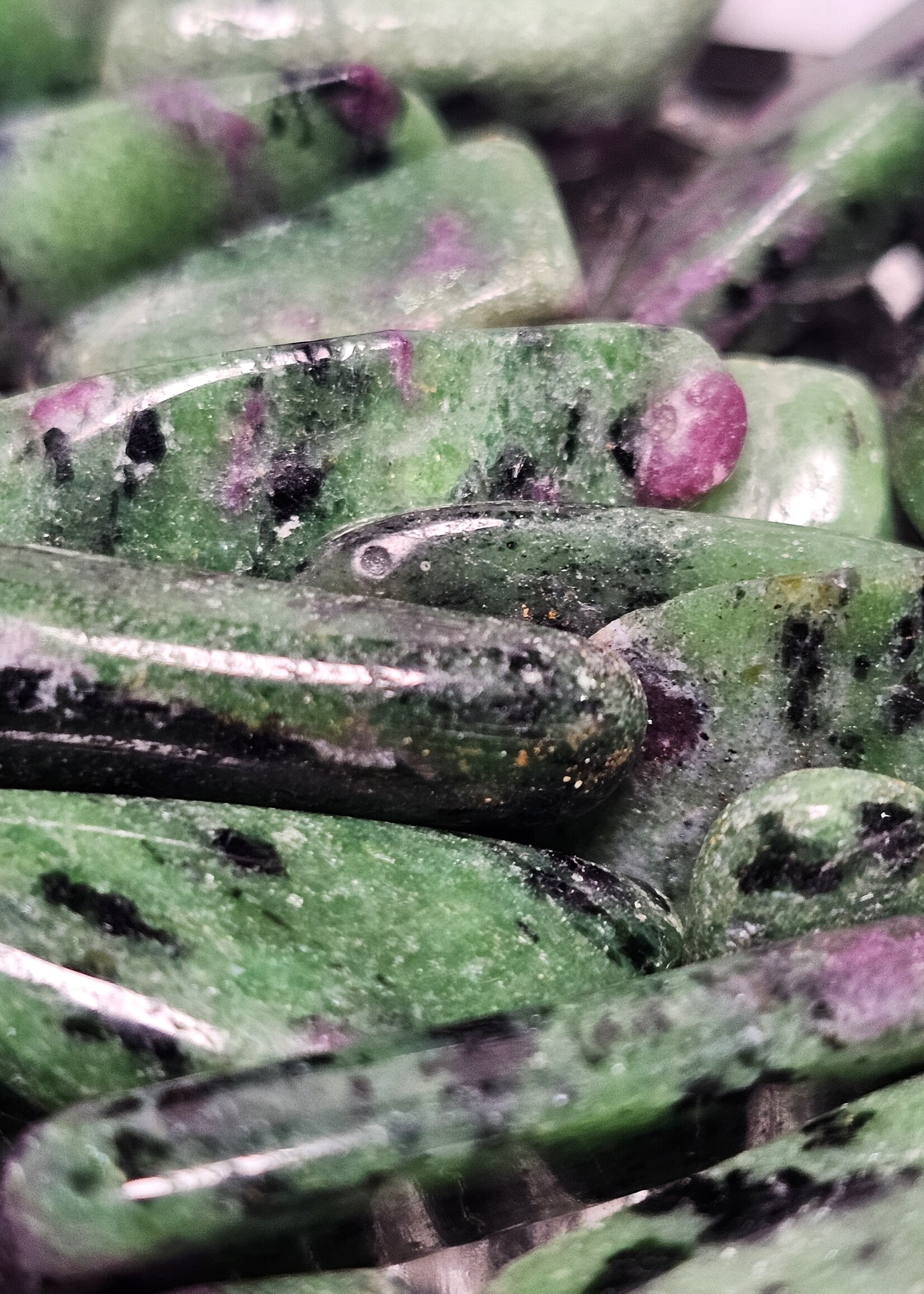 Ruby Zoisite Tumbled, Small