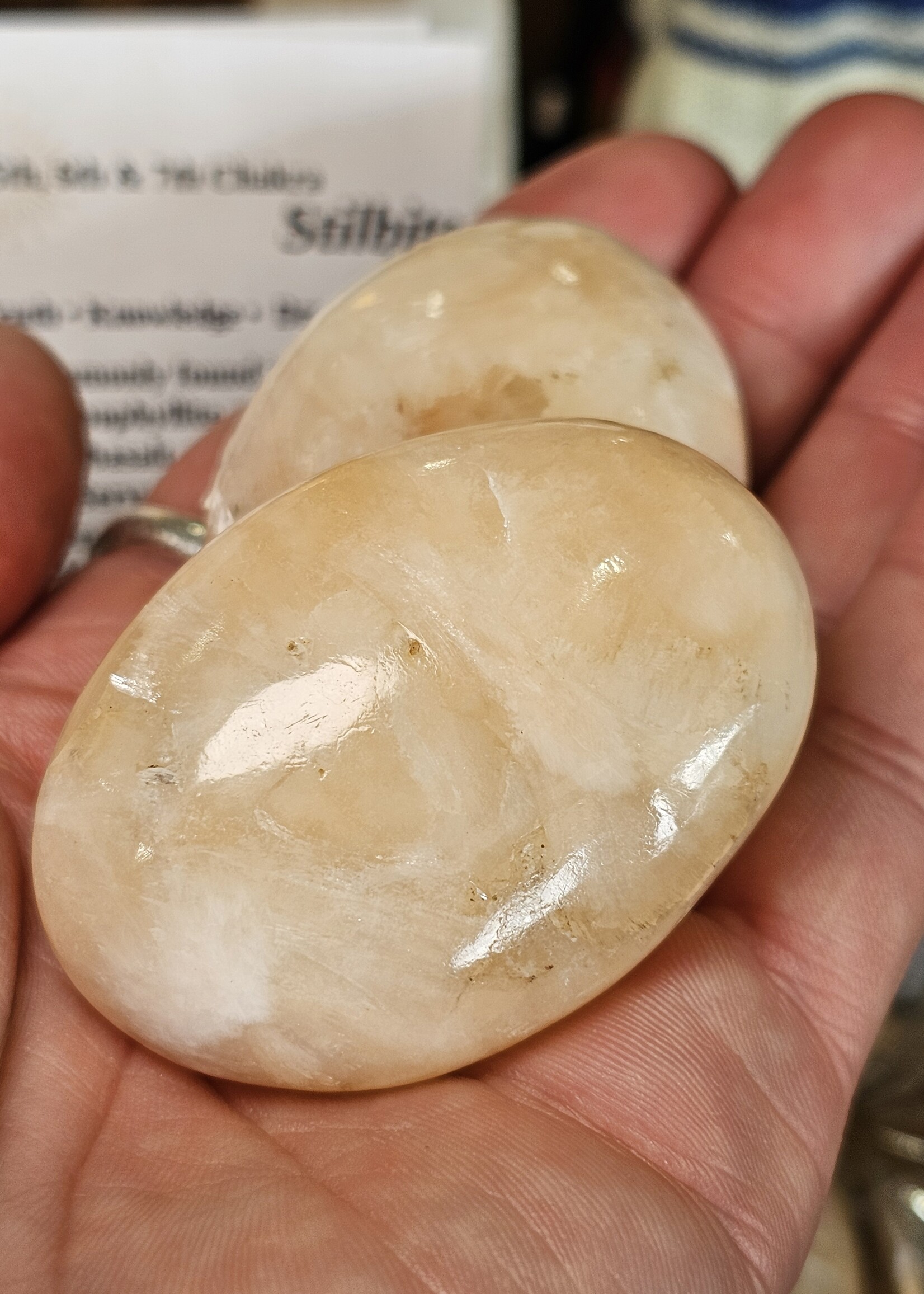Stilbite Palm Stone 2x1.5"