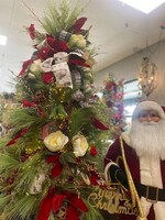 Saturday  November 9th  Christmas Tree Decorating Class