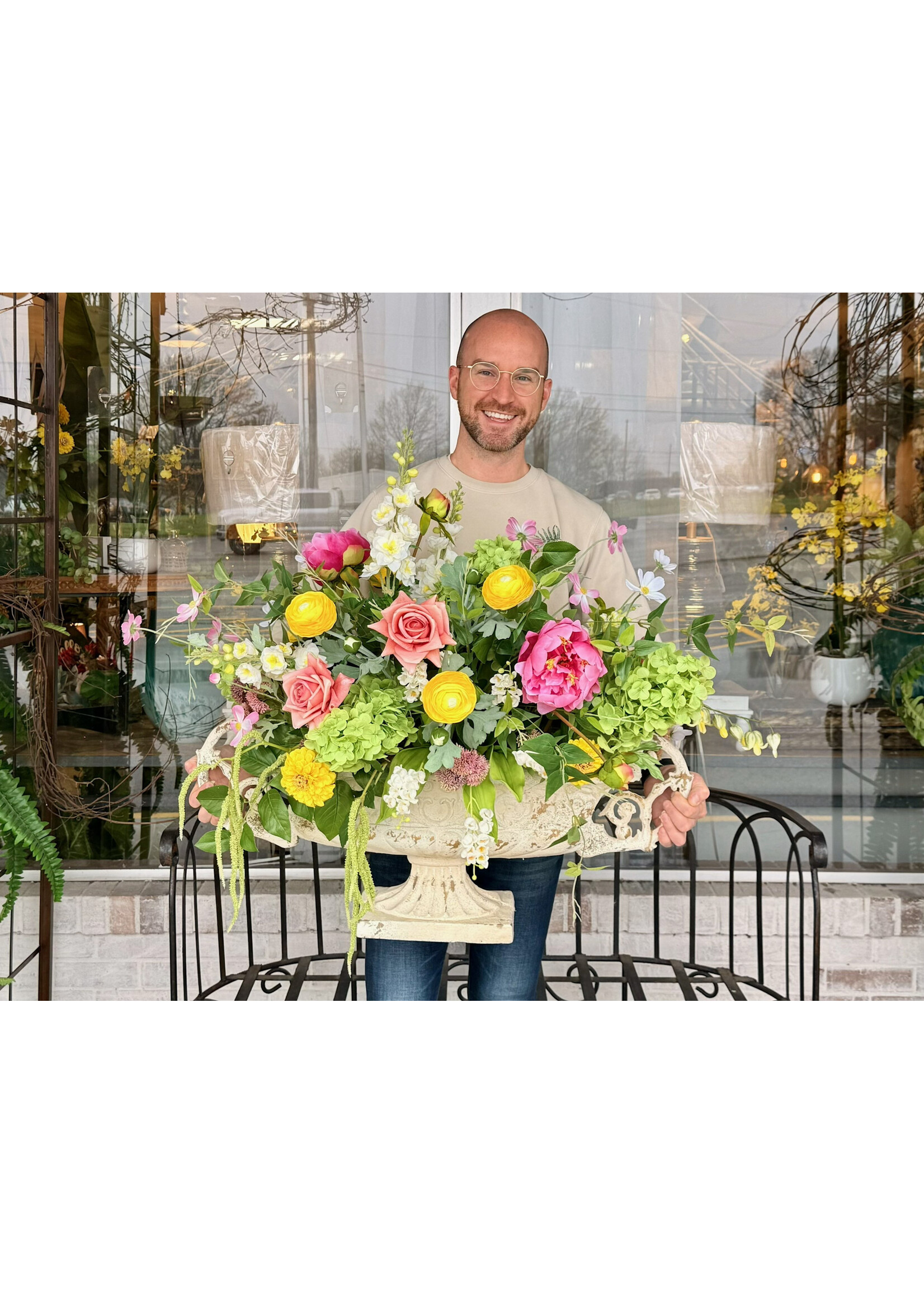 Saturday May 2nd 10:30 AM - Floral Bouquet Workshop