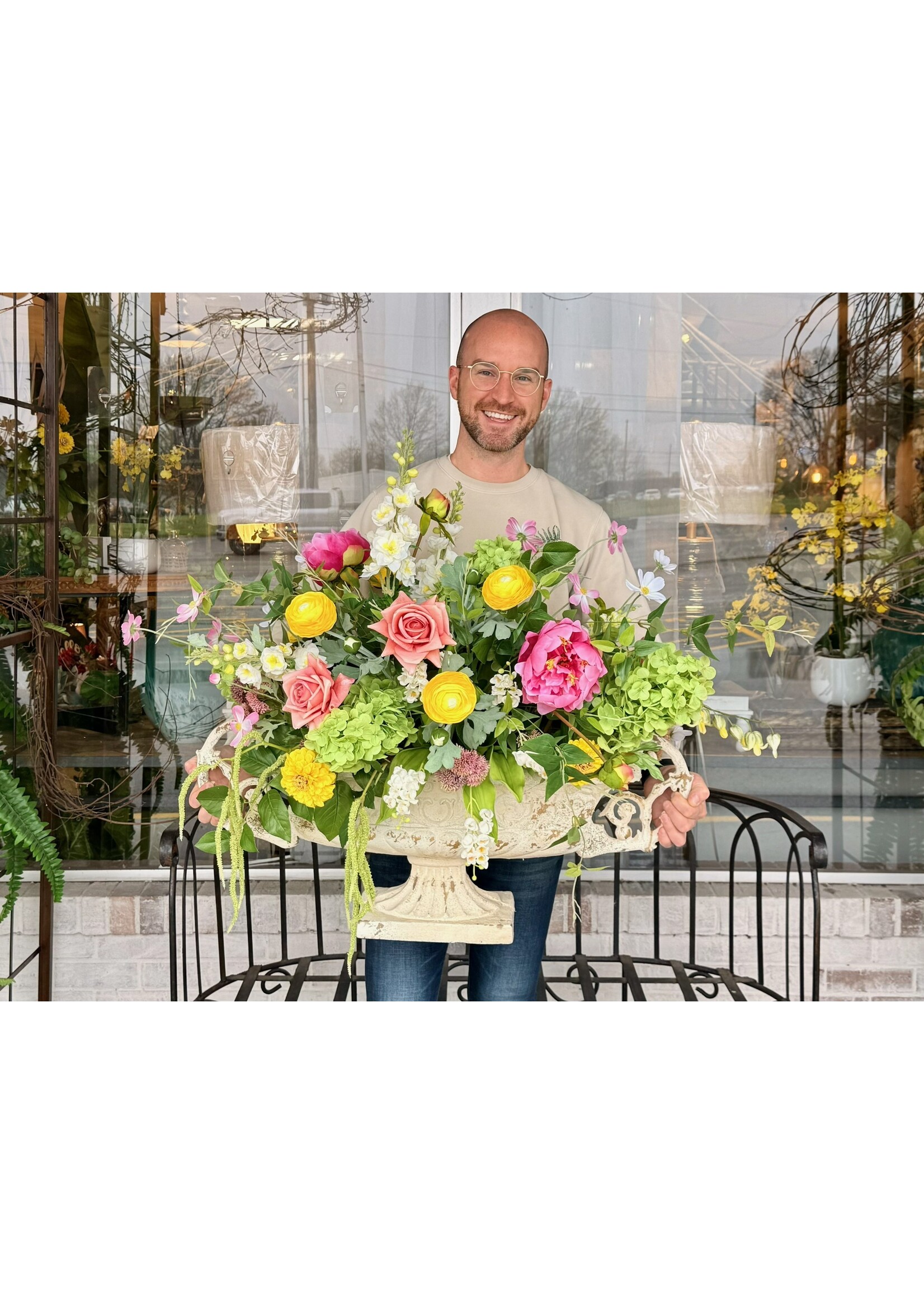 Saturday May 2nd 10:30 AM - Floral Bouquet Workshop