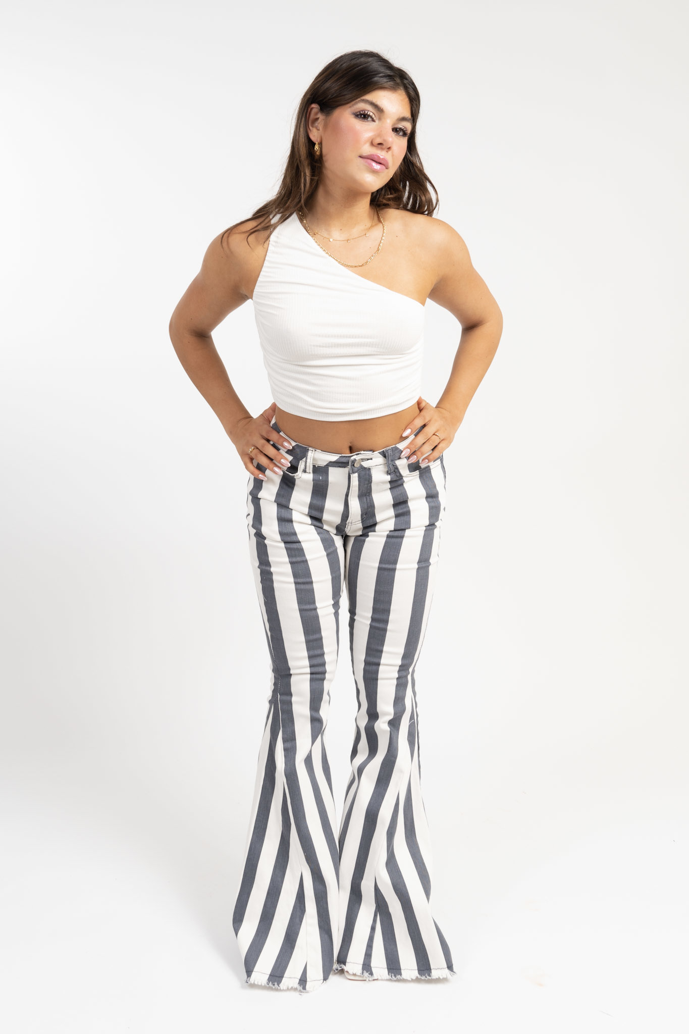 Slay Your Casual Style Like A Pro With These Bell Bottoms