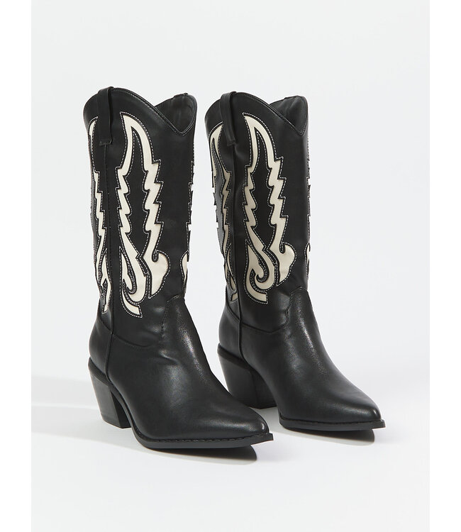Norva Cowboy Boot