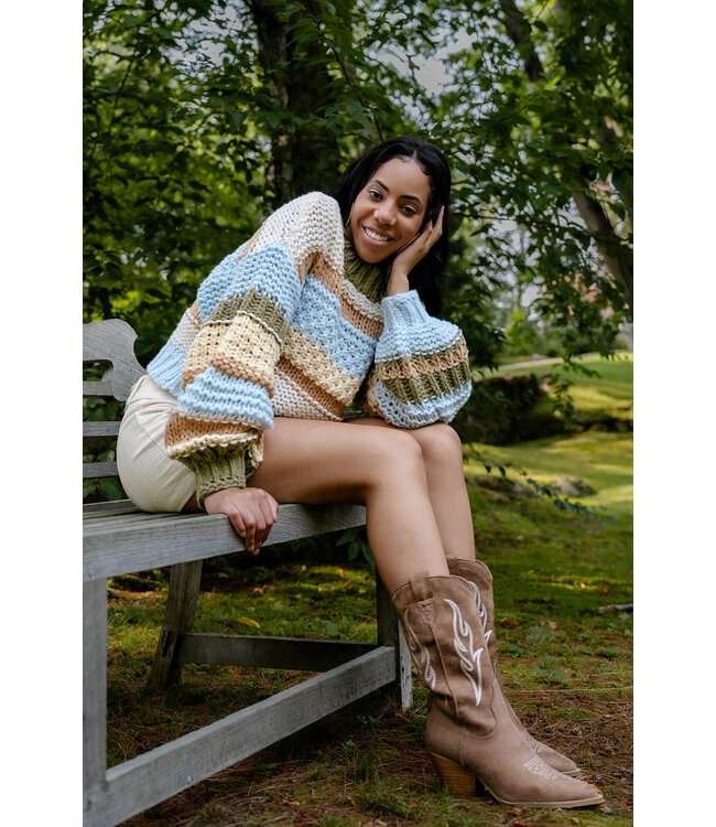 Seasonal Love Sweater
