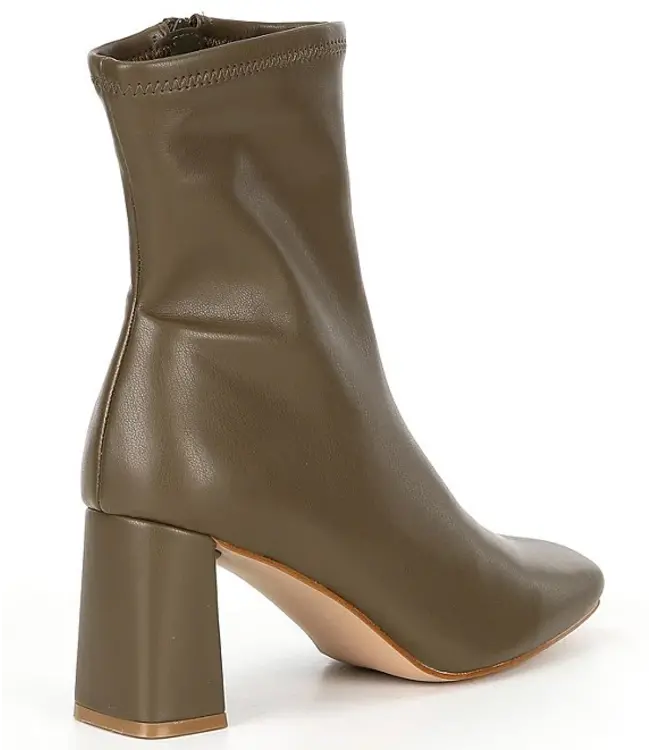 Steve Madden Harli Block Heel Bootie