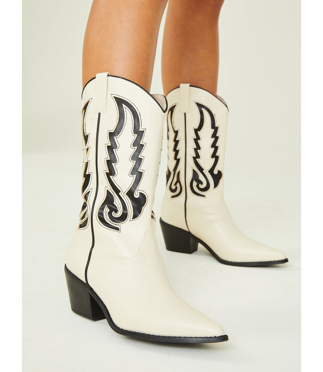 Norva Cowboy Boot