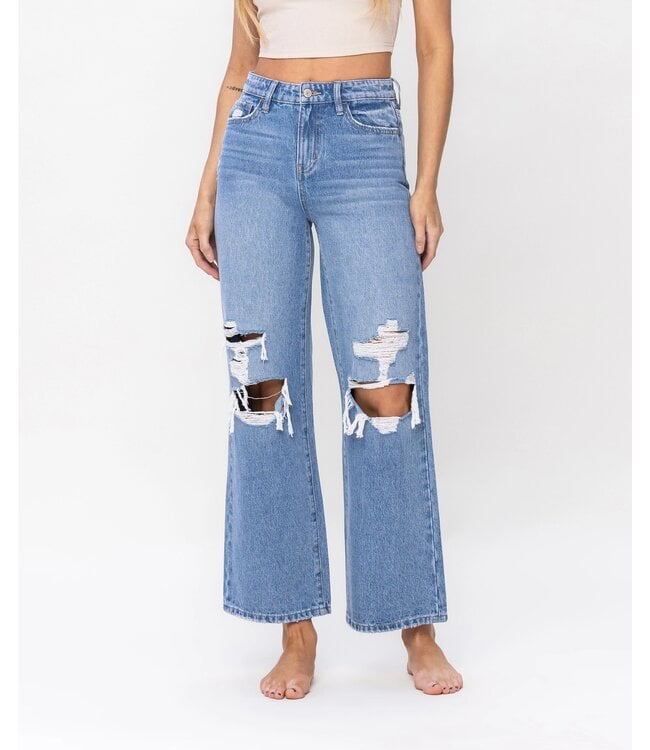 Novi Distressed Jean