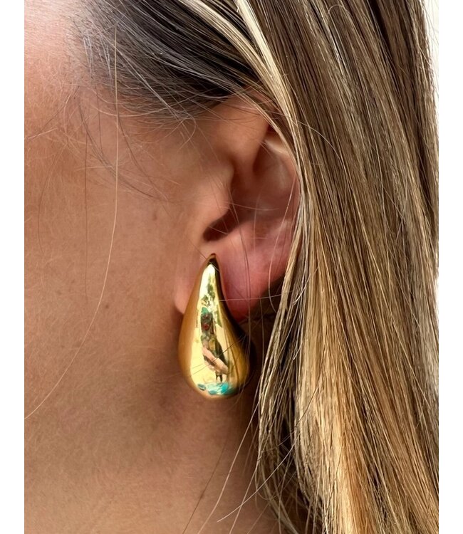 Daphne Dome Earrings