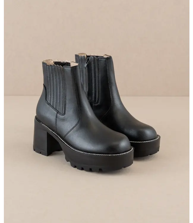 Aubrey Platform Boot