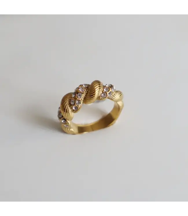 Ari Ring