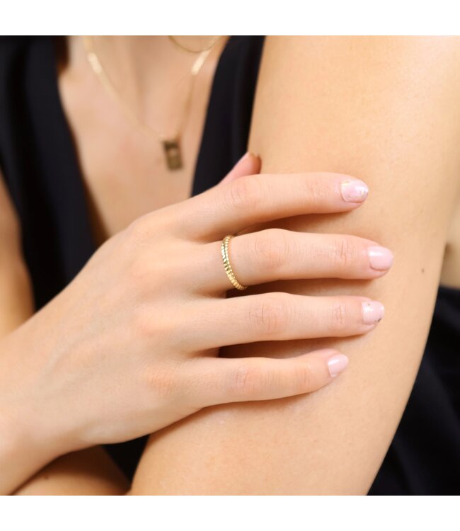 Talia Twisted Band Ring