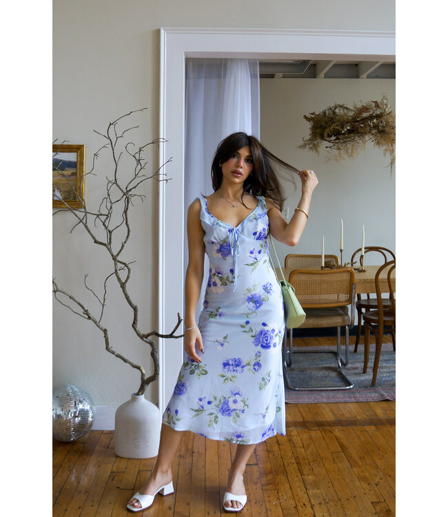 Pretty Women Midi Dress