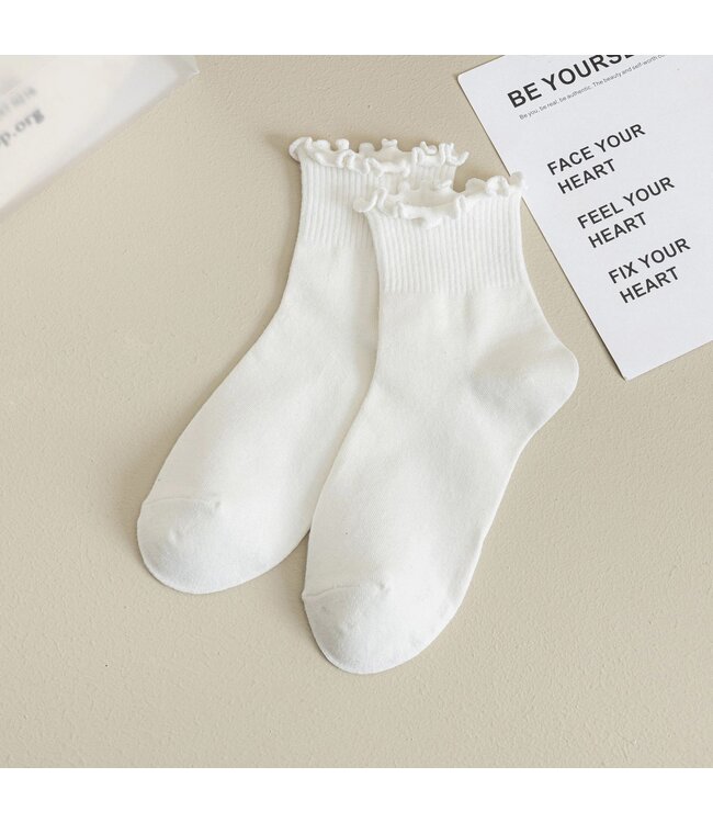 Ruffle Ankle Socks