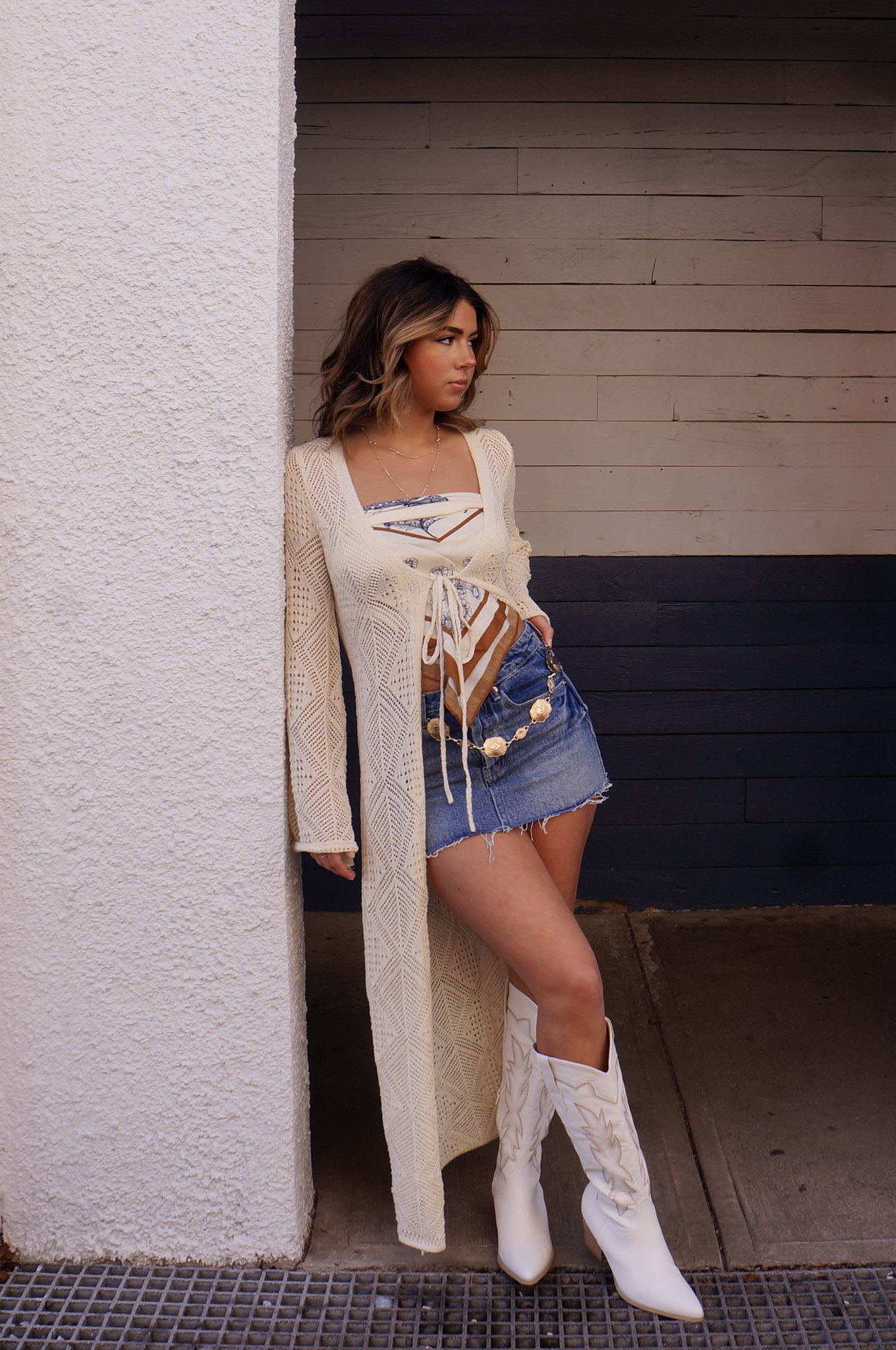 Beach Town Cardigan - Bohdii Boutique