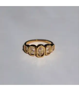 Janelle Ring