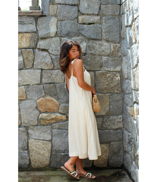 Out Of Town Midi Dress