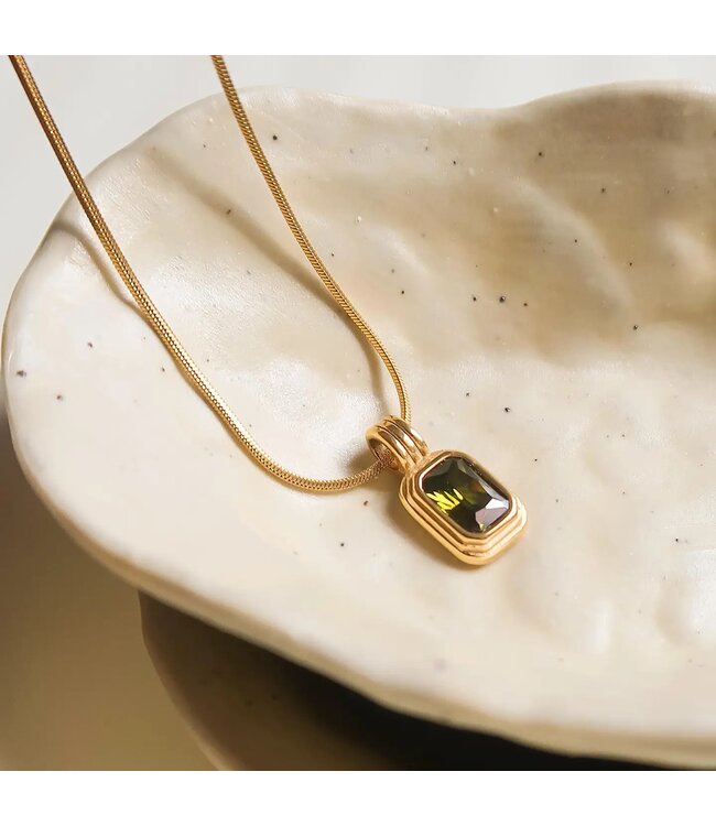 Maeve Stone Pendant