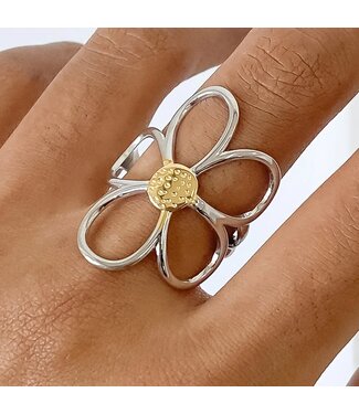 Isolde Floral Ring