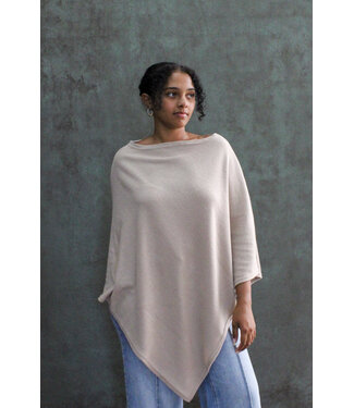 Velora Poncho