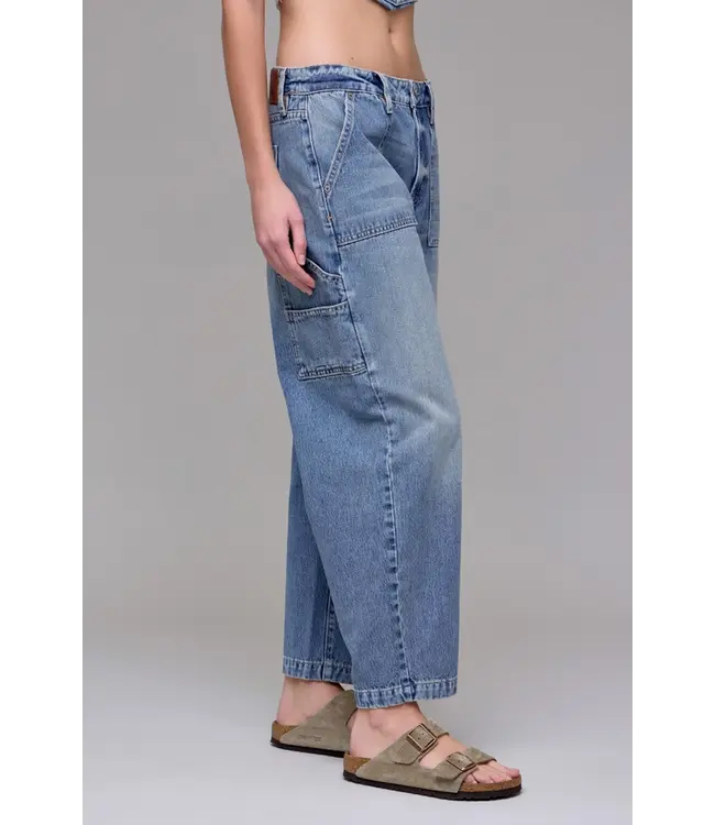 Crop & Roll Barrell Jean