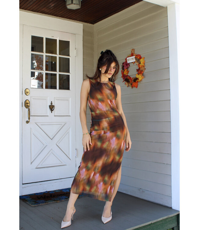 Get The Picture Midi Dress